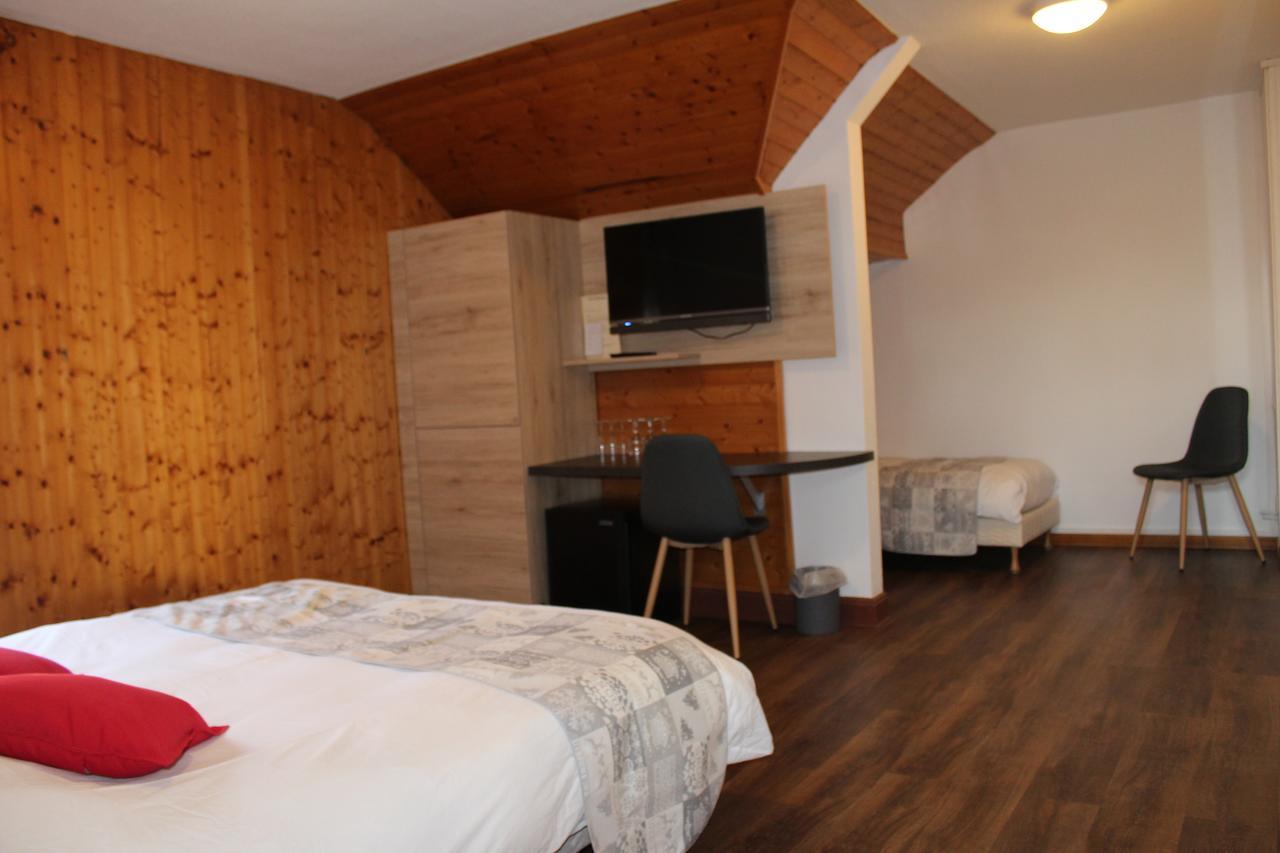 Hotel Restaurant Du Haut Du Roc Basse-sur-le-Rupt Екстер'єр фото