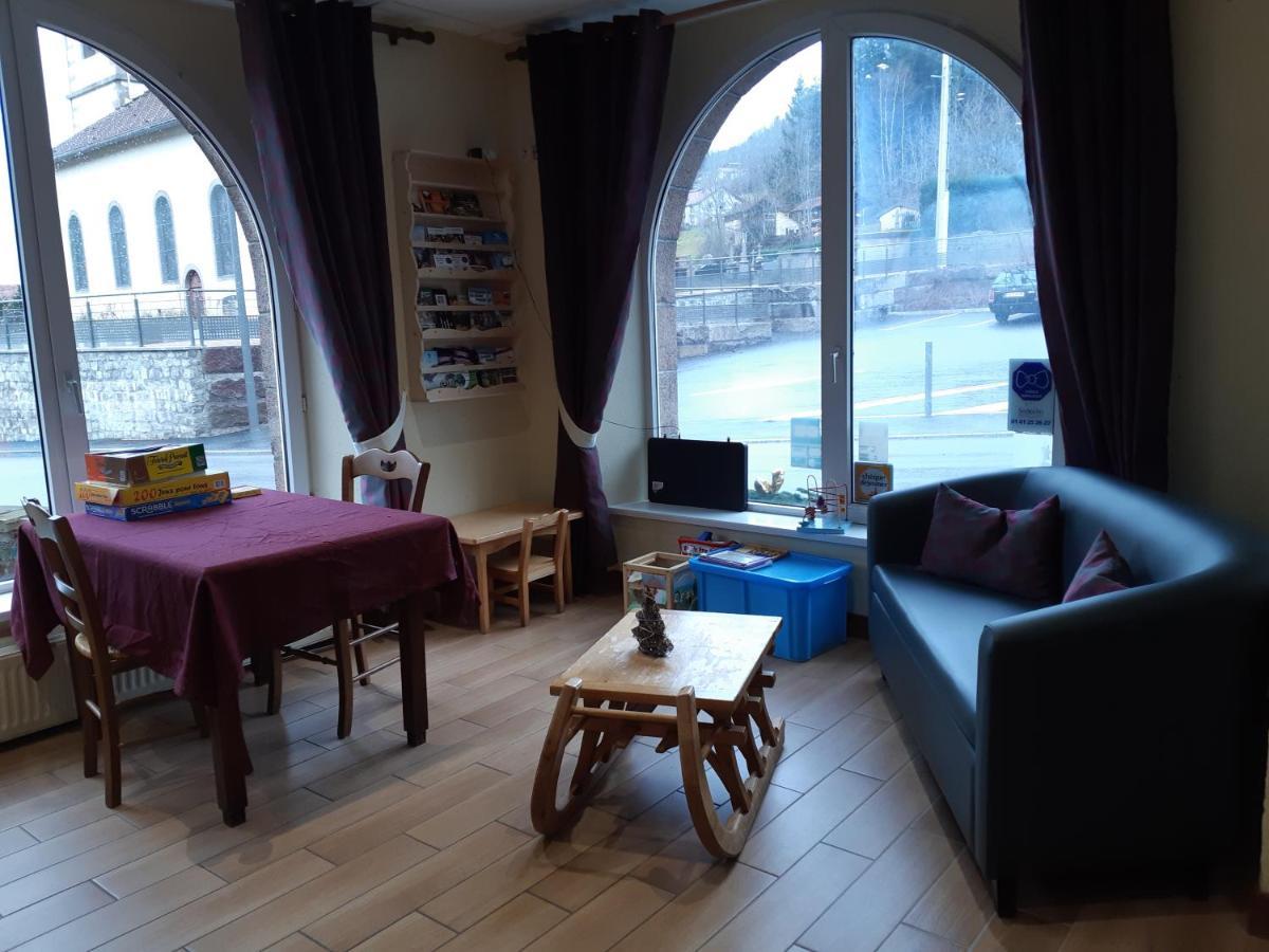 Hotel Restaurant Du Haut Du Roc Basse-sur-le-Rupt Екстер'єр фото